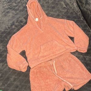 Warm & fluffy short set